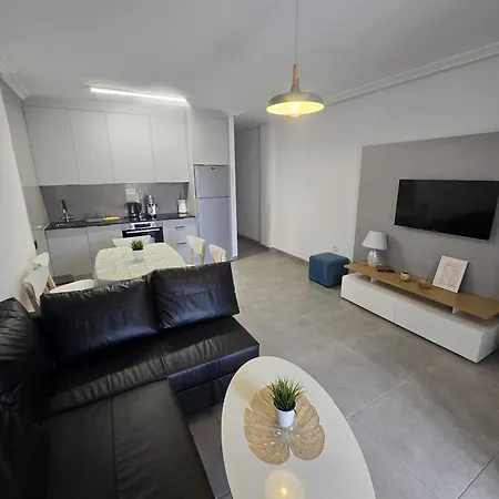 Sunny La Mata With Sea Views شقة